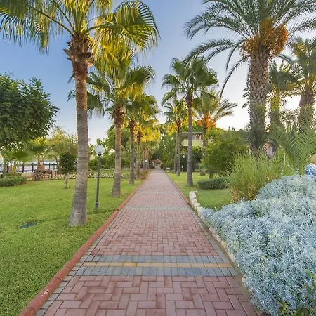 Lonicera World Θέρετρο 4*